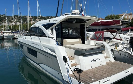 LEADER-46-location-charter-golfe-juan